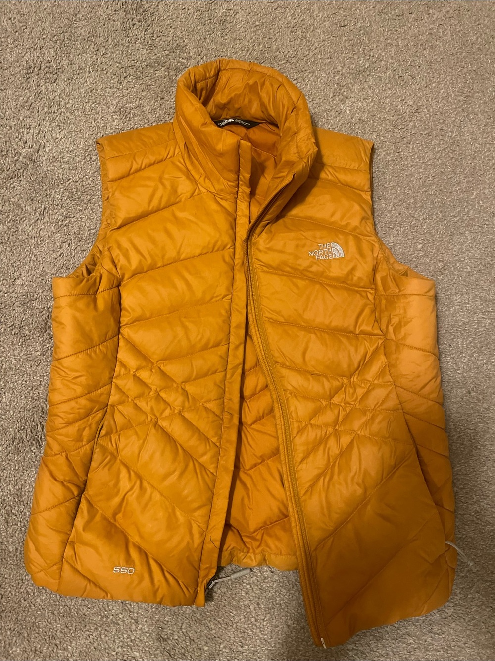 The North Face 550 Insulated Puffer Vest - Mustard